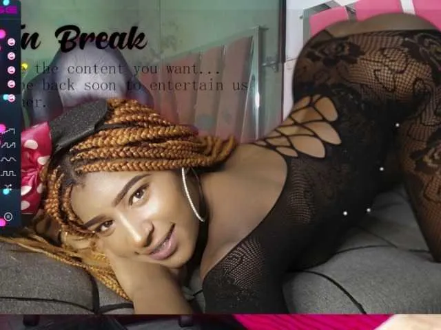 Live sex webcam photo for whitneygrey #269377279