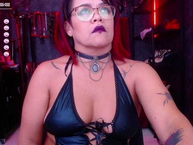 Live sex webcam photo for AlexaRossex #269387688