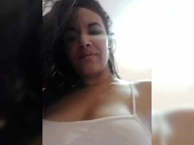 Live sex webcam photo for CrissMartiin #269392202