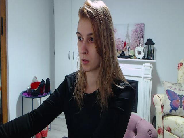 Live sex webcam photo for Bella_antonia #269385974