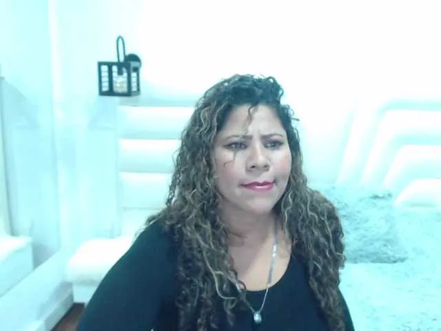 Live sex webcam photo for Brenda-star #269387523