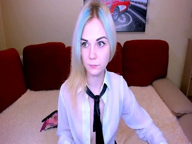 Live sex webcam photo for SashaShow #269394889