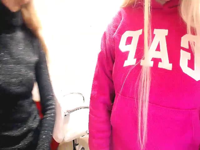 Live sex webcam photo for Jenni__fer #269394271