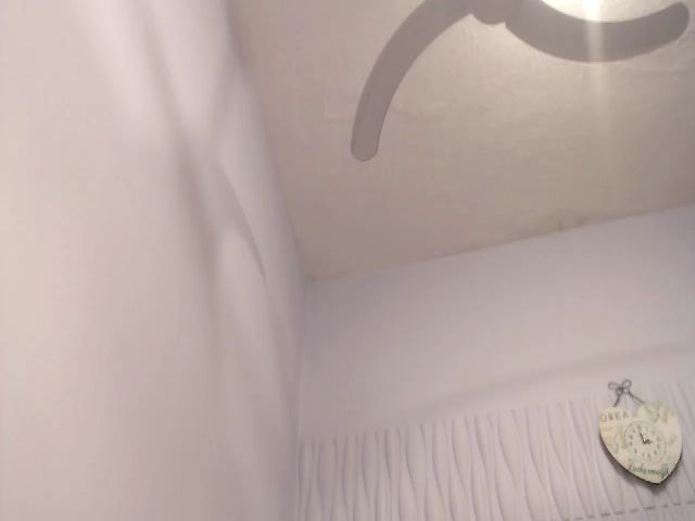 Live sex webcam photo for Vannemedina #269396938