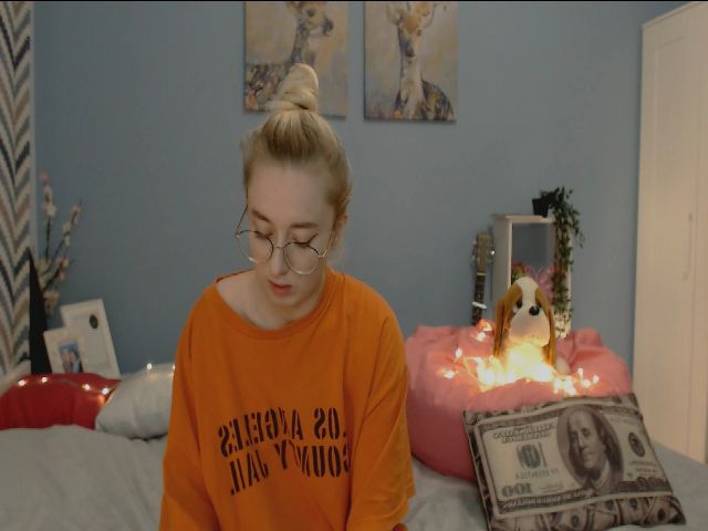 Live sex webcam photo for Anabel_Xoxo #269391719