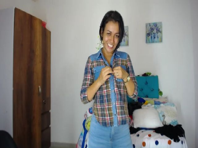 Live sex webcam photo for Eva_08 #269379608