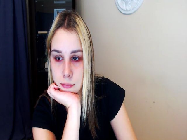 Live sex webcam photo for PolliMilk #269381514
