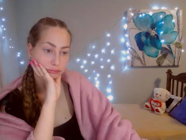 Live sex webcam photo for MaryRichar #269384104