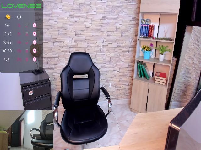 Live sex webcam photo for Bridget_love #269389990