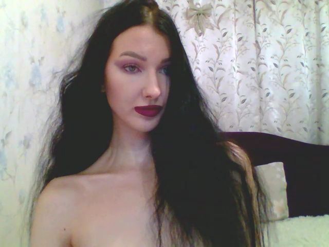 Live sex webcam photo for GirlPlayy #269385743