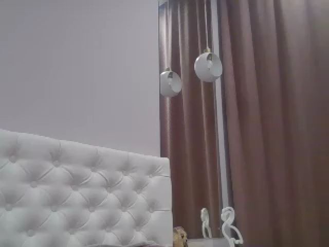 Live sex webcam photo for JettySise #269389909