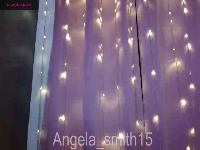 Live sex webcam photo for Anngela_smith #269397259