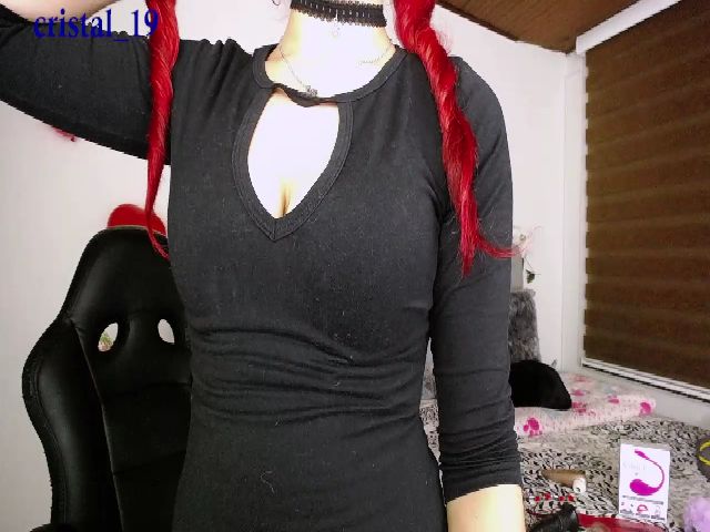 Live sex webcam photo for Cristal_19 #269384151