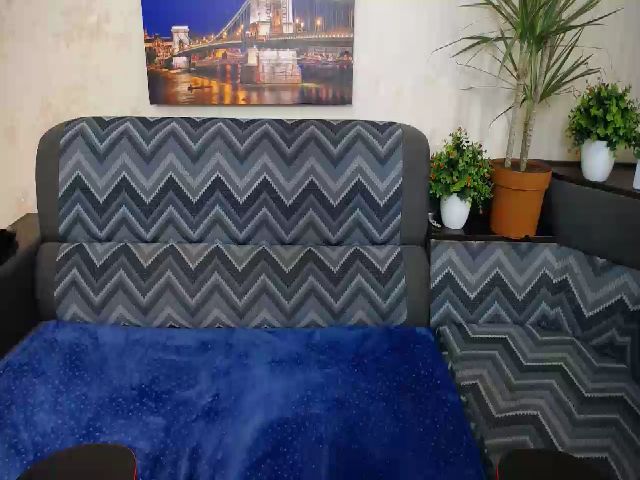 Live sex webcam photo for Helen_Willd #269394731