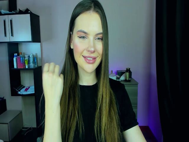 Live sex webcam photo for Daisymarly #269378583