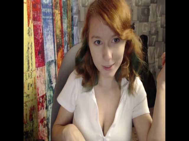 Live sex webcam photo for NikiFoks18 #269381262