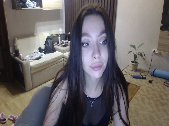 Live sex webcam photo for SonyaKotik #269390856