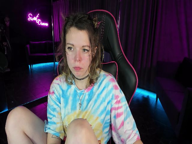 Live sex webcam photo for ClancyOsborne #269395477