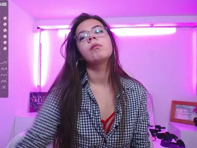 Live sex webcam photo for stephaa #269383395