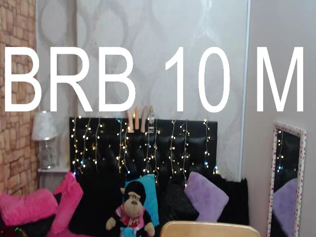 Live sex webcam photo for Kimmy_banks #269380408