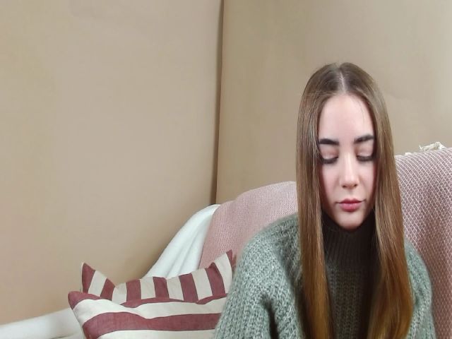 Live sex webcam photo for LinaSierra #269383543