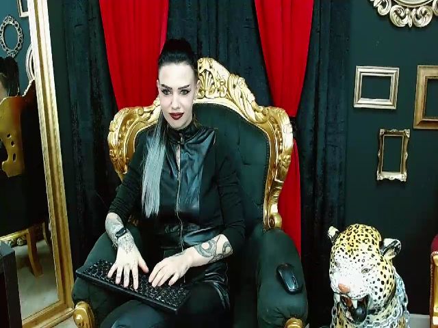 Live sex webcam photo for Mistress_Hera #269390790