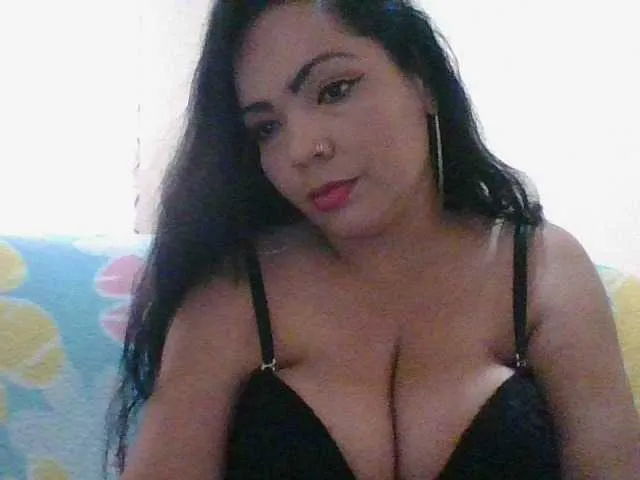 Live sex webcam photo for nikfox-1 #269393455