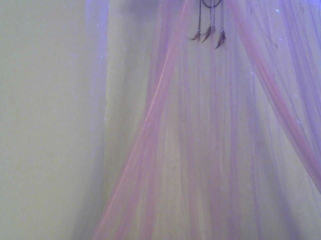 Live sex webcam photo for miuw_miuw #269383771