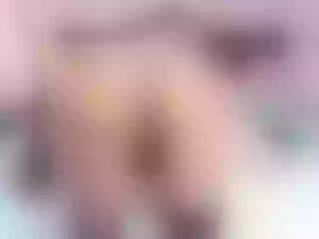 Live sex webcam photo for LizGutierrez #269377374
