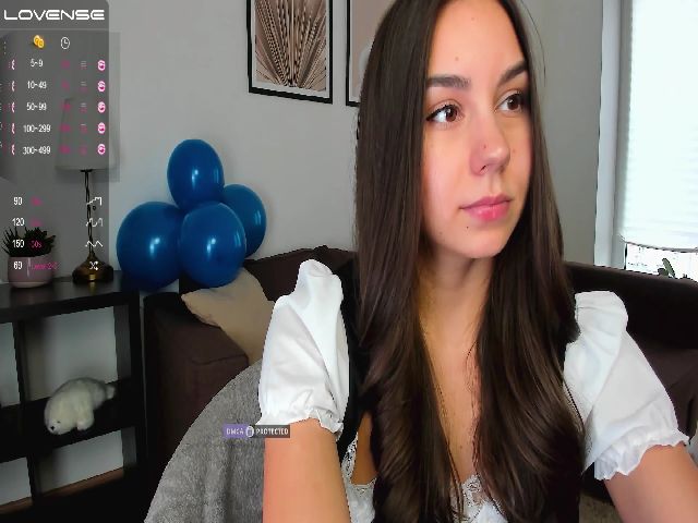 Live sex webcam photo for IntrigueeMe #269388541