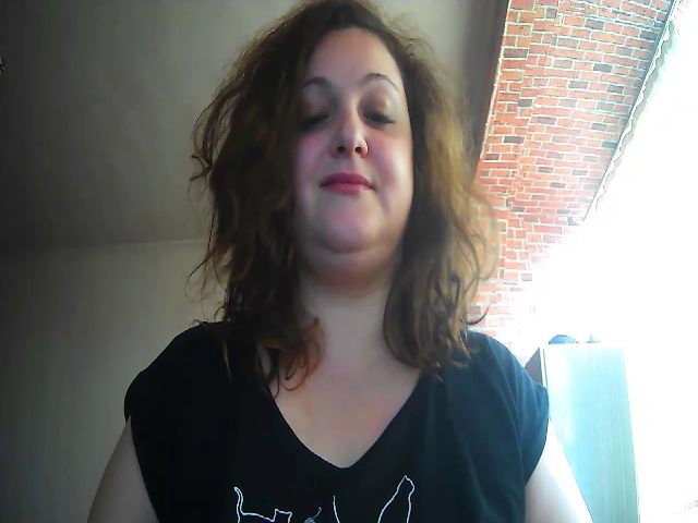 Live sex webcam photo for CurlyCherry #269389309