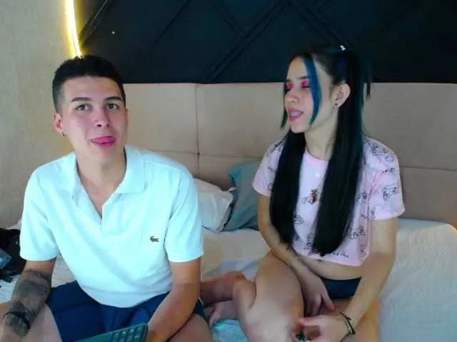 Live sex webcam photo for Alessia-Carlo #269382485