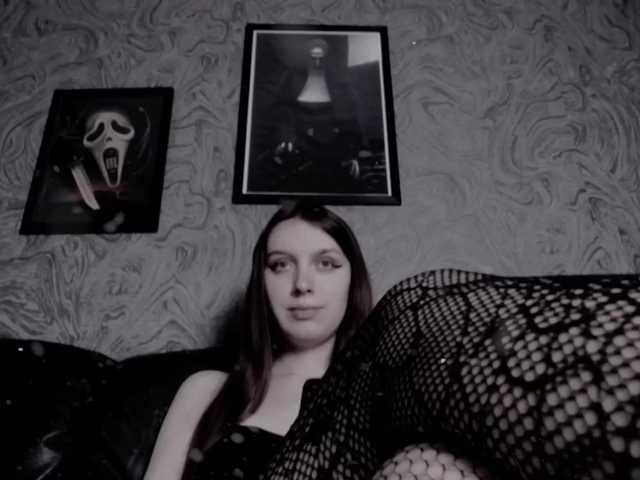 Live sex webcam photo for EllaDark #269387882