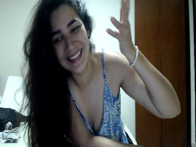 Live sex webcam photo for Sweetsmile28 #269378862