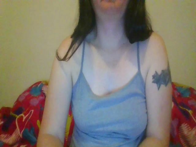 Live sex webcam photo for HarleyStar82 #269389819