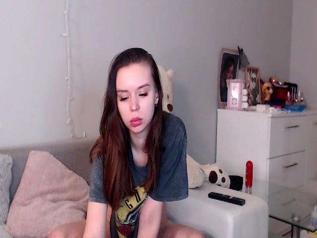 Live sex webcam photo for AliceSkye #269380147