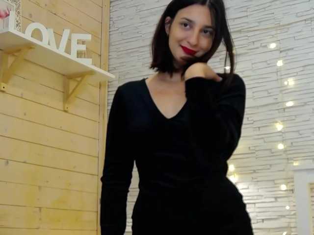 Live sex webcam photo for Eve-Lynne #269382748