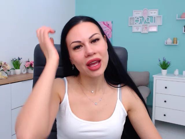 Live sex webcam photo for AlexieSnow #269396244