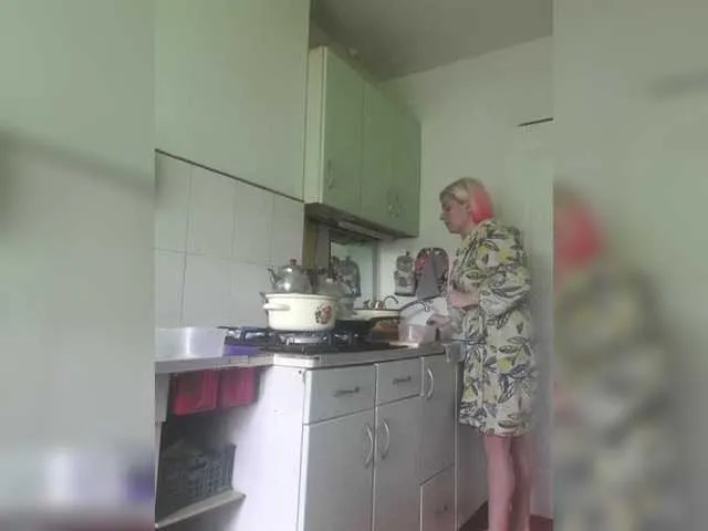 Live sex webcam photo for melek-7250 #269407825