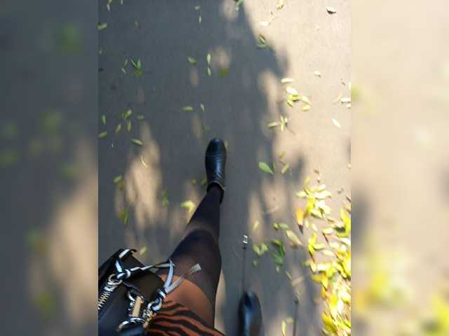 Live sex webcam photo for relishsavor #269403149