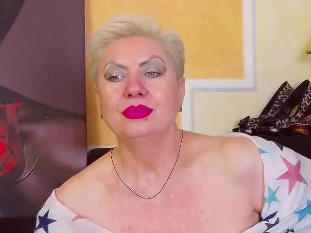 Live sex webcam photo for PoshLadyx #269403638