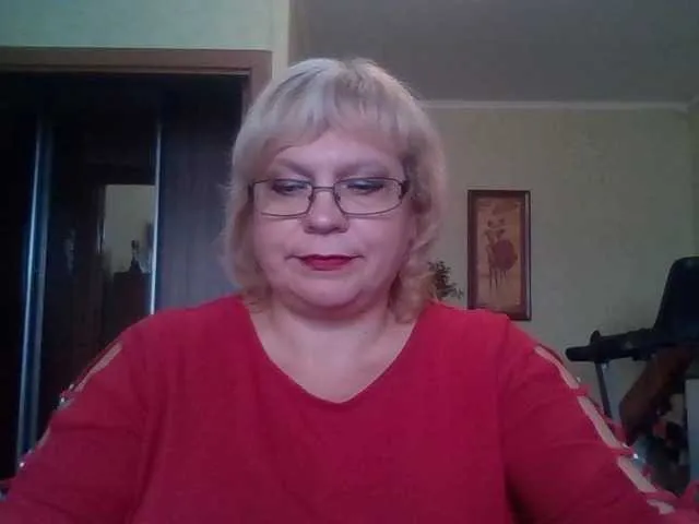Live sex webcam photo for LOLA88888 #269407836