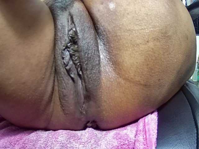 Live sex webcam photo for sarah-hot #269398391