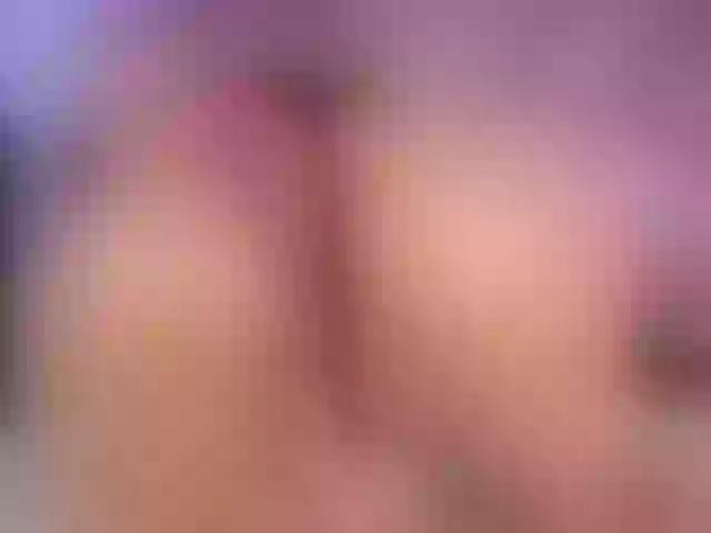 Live sex webcam photo for NaomiDunn #269398218