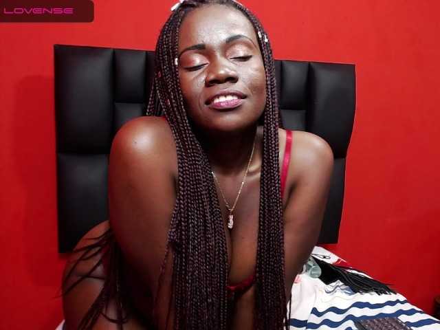 Live sex webcam photo for megan-lovitz #269403811