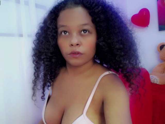 Live sex webcam photo for ANGELROOSE #269408194