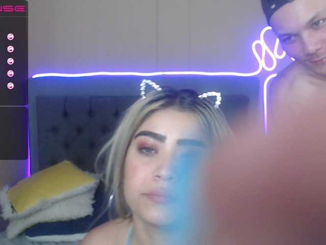 Live sex webcam photo for WONDERCOUPLEE #269398274