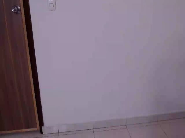 Live sex webcam photo for Katsumi_zenn #269402370