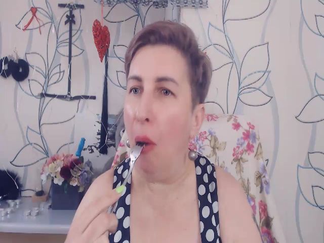 Live sex webcam photo for DepravedMadam #269405890