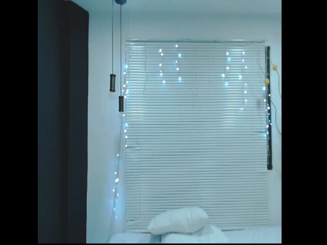 Live sex webcam photo for ShenLong3 #269414761